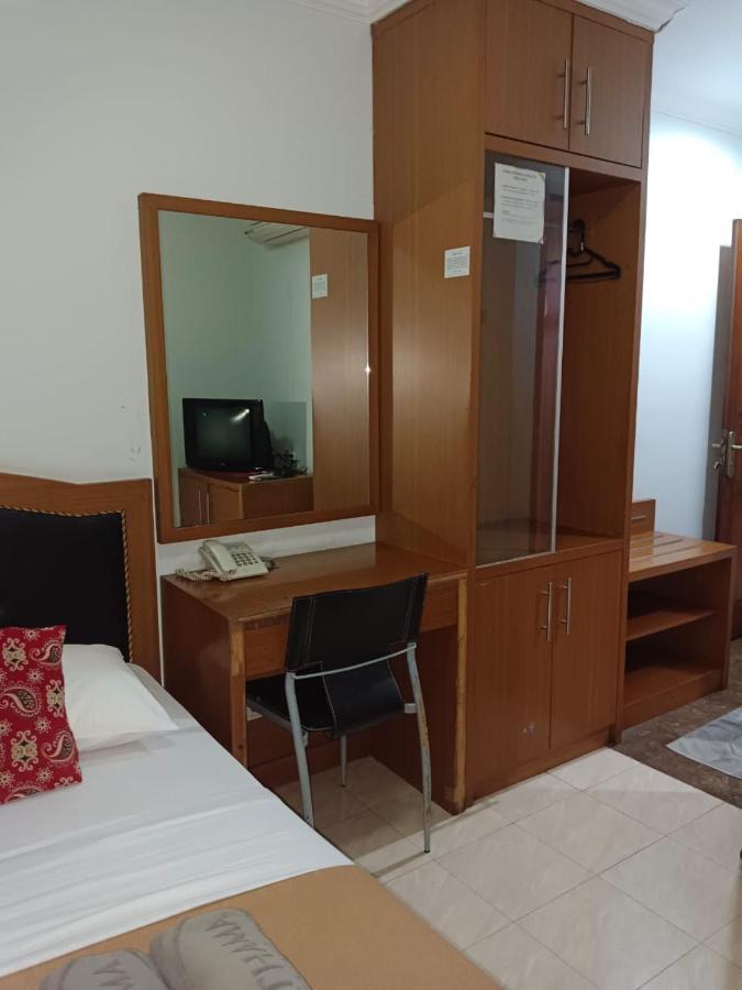 Karsa Utama Hotel Jakarta Eksteriør bilde