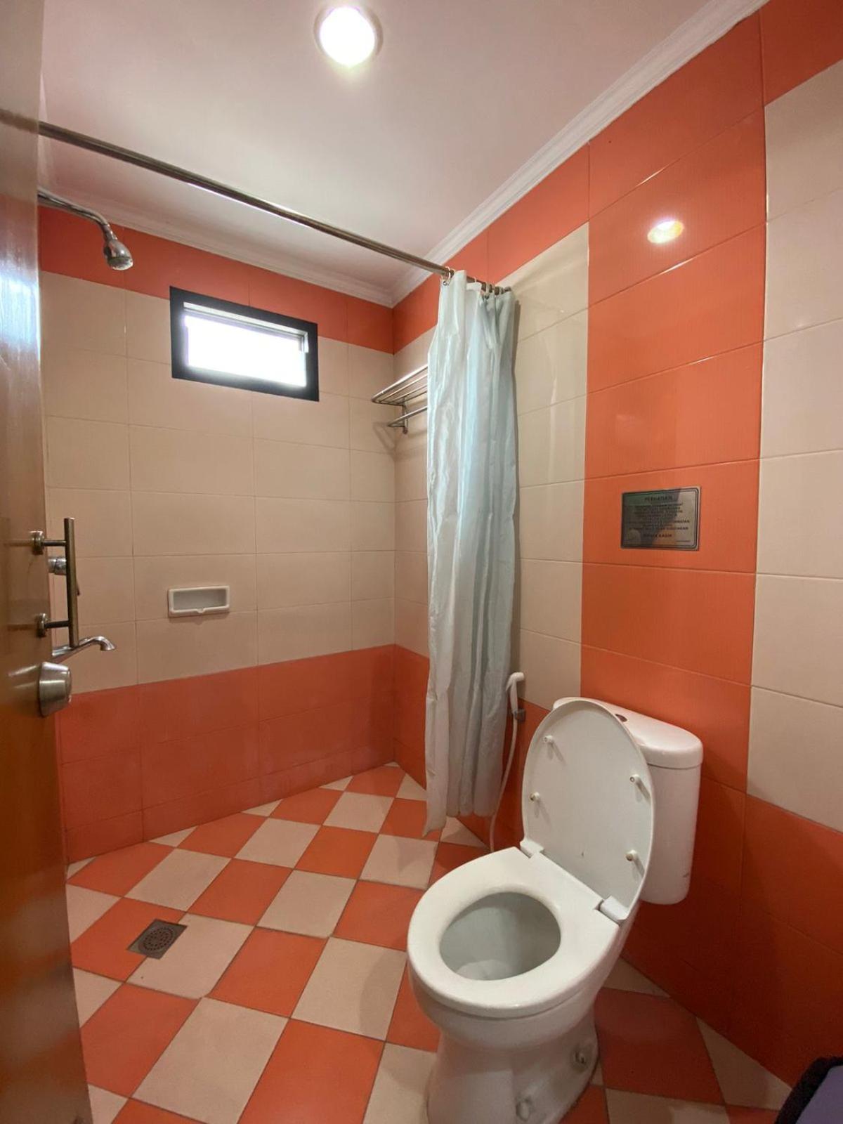 Karsa Utama Hotel Jakarta Eksteriør bilde