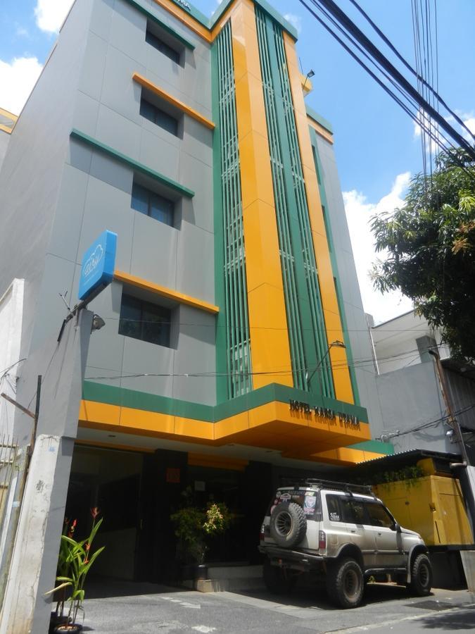 Karsa Utama Hotel Jakarta Eksteriør bilde